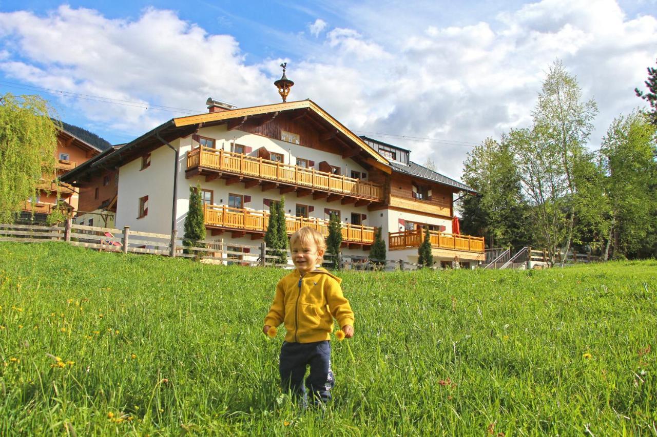 Amadelodge Wagrain Εξωτερικό φωτογραφία